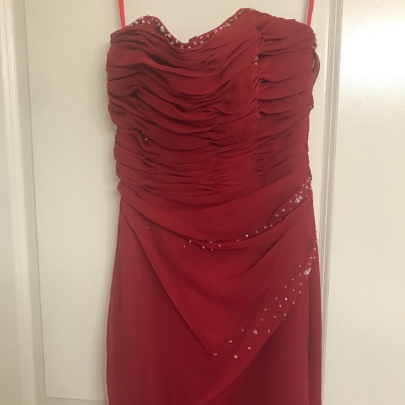 Wedding/Prom attire - Picture 3 of 5